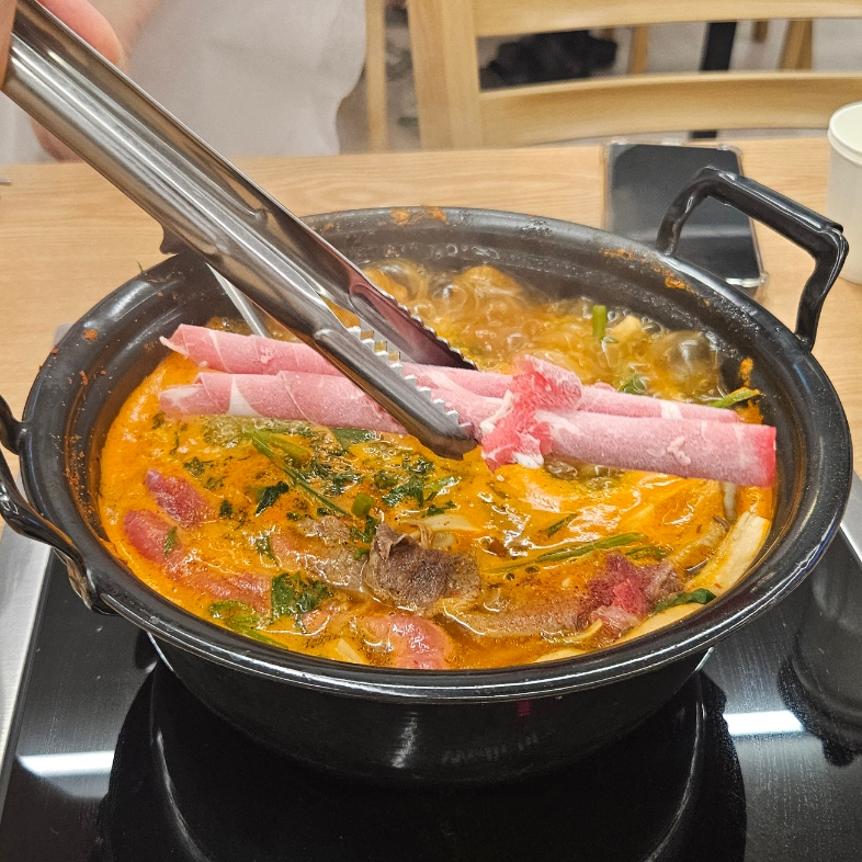 등촌샤브칼국수 기흥역점 사진 1