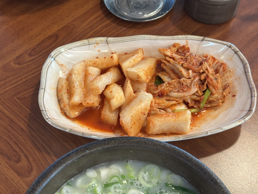 명품돌솥설농탕 통일동산점 사진 6
