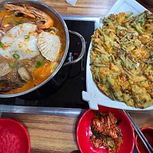 일산 칼국수 맛집 박승광해물칼국수 덕이점 김치맛집