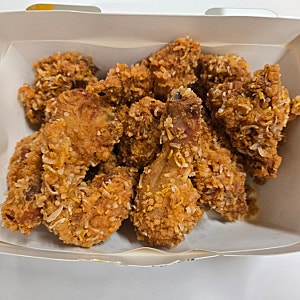 bhc 콰삭킹 콤보, 솔직후기. 가격,꿀조합 소스  등등. 맛있는 편이긴한데  조금 아쉬운 디테일....