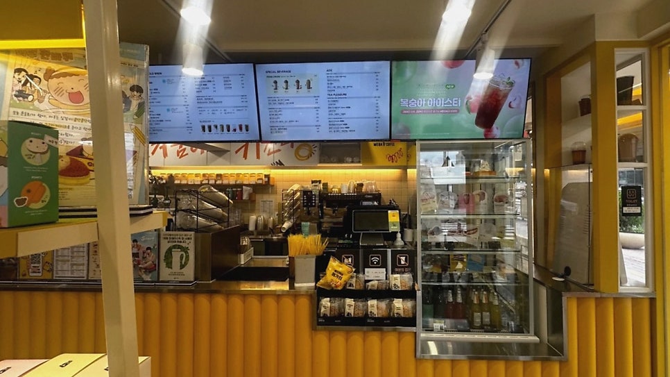 메가MGC커피 천안풍세점 사진 3