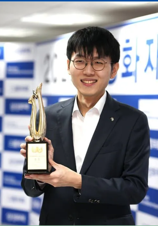 인공지능을 넘어선 인간의 위대한 한 수!