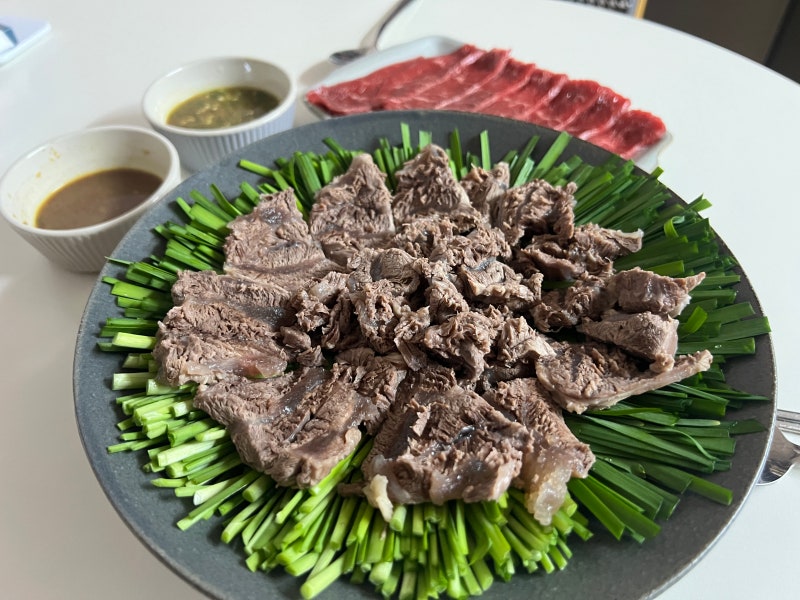 [레시피] 아롱사태 수육 :) 아롱사태 수육 만드는 법, 겨자소스 만드는 법, 아롱사태 수육으로....