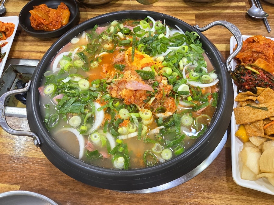명가부대찌개&왕돈까스 사진 5