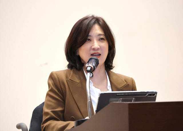 [정치인 열전] 국민의힘 최보윤 수석대변인 프로필 "'정치특검' 사무실 임대료만 64억…靑에 ....