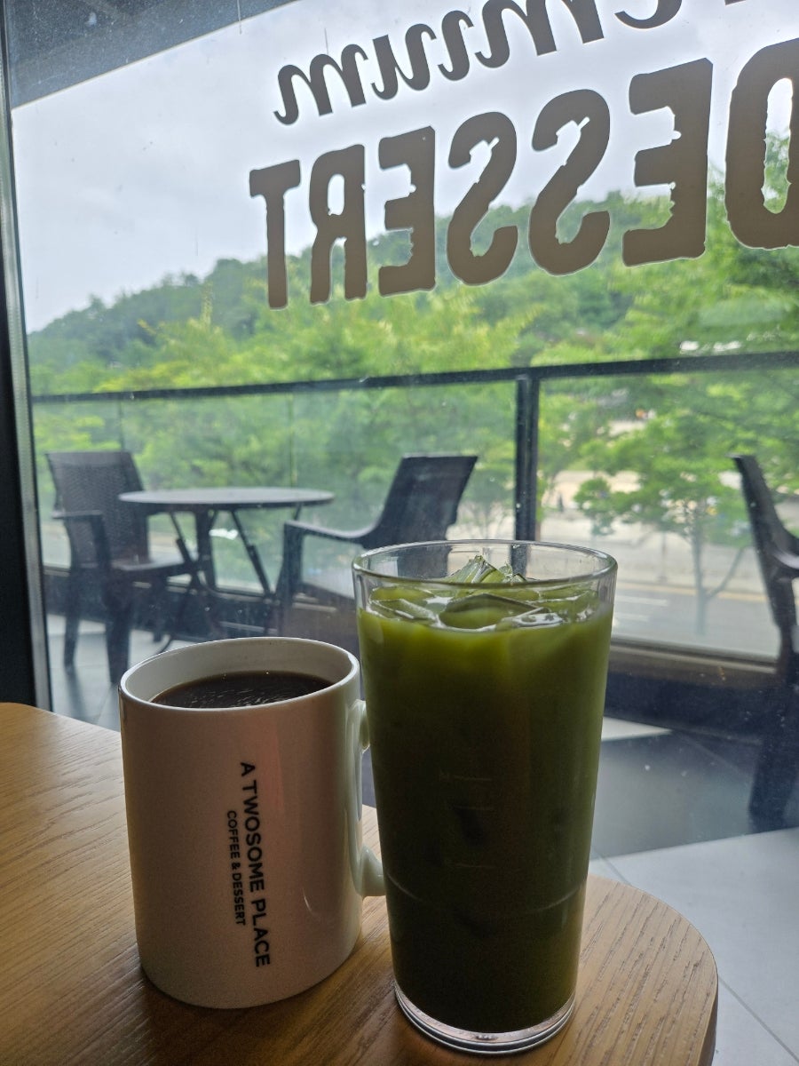 투썸플레이스 인천문학점 사진 3