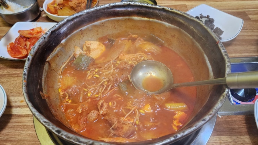 콩심이양푼김치갈비전골 사진 6