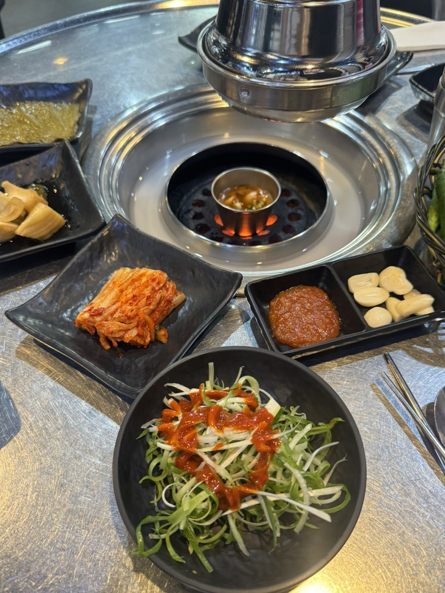 Jejuheukdwaejimassim photo 5