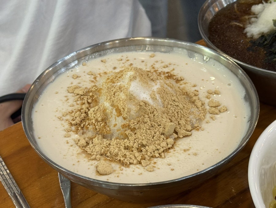 베테랑칼국수 신시가지점 사진 6