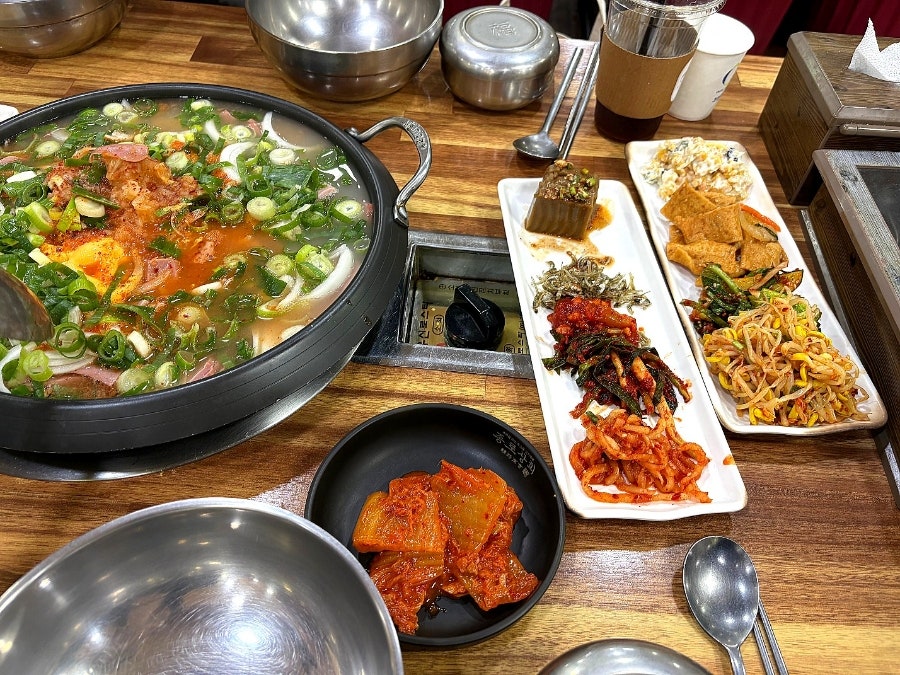 명가부대찌개&왕돈까스 사진 6