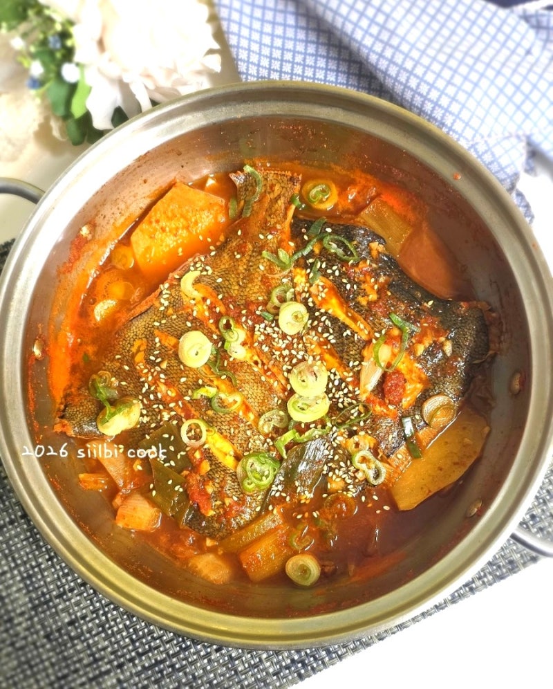가자미조림 레시피 냉동 가자미 요리 생선조림 황금 레시피