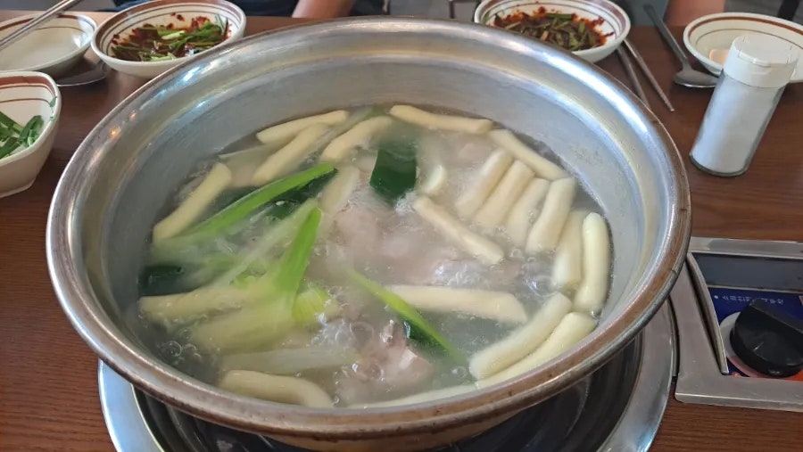오늘닭한마리칼국수 사진 5