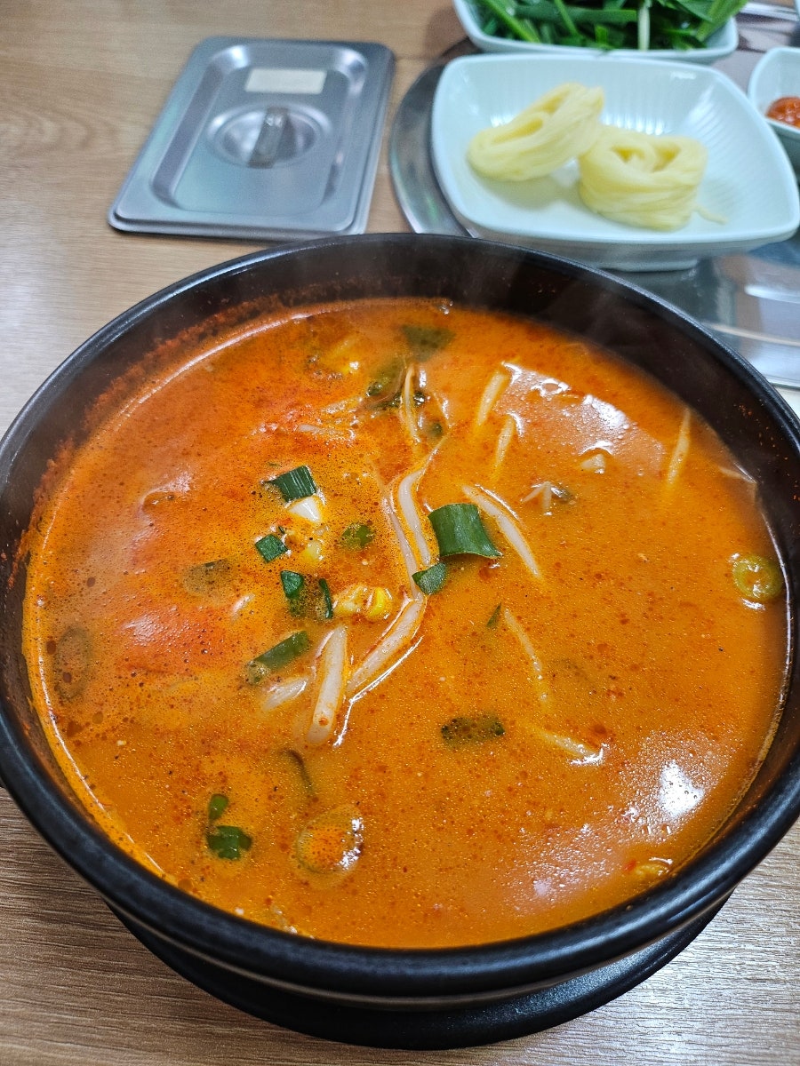 복돼지국밥 지사점 사진 4