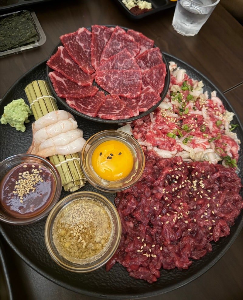광안리 육회 맛집 '장손육회' 당일 도축 대구산 뭉티기와 차돌육회, 분위기 좋은 술집