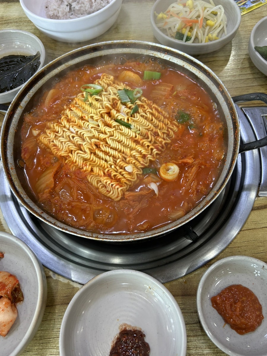 시골통돼지볶음 수완점 사진 6