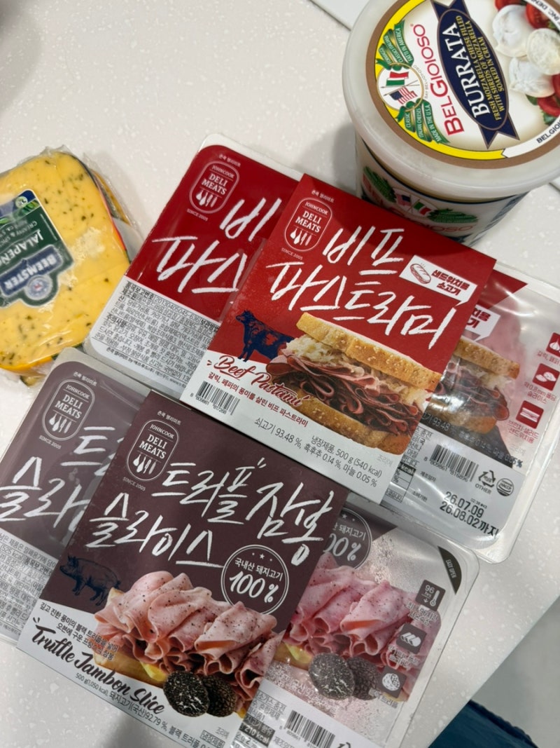 [ 코스트코 샌드위치 재료 추천 ] 버터 / 트러플 잠봉 / 파스트라미 / 부라타치즈 / 고다치즈 ....