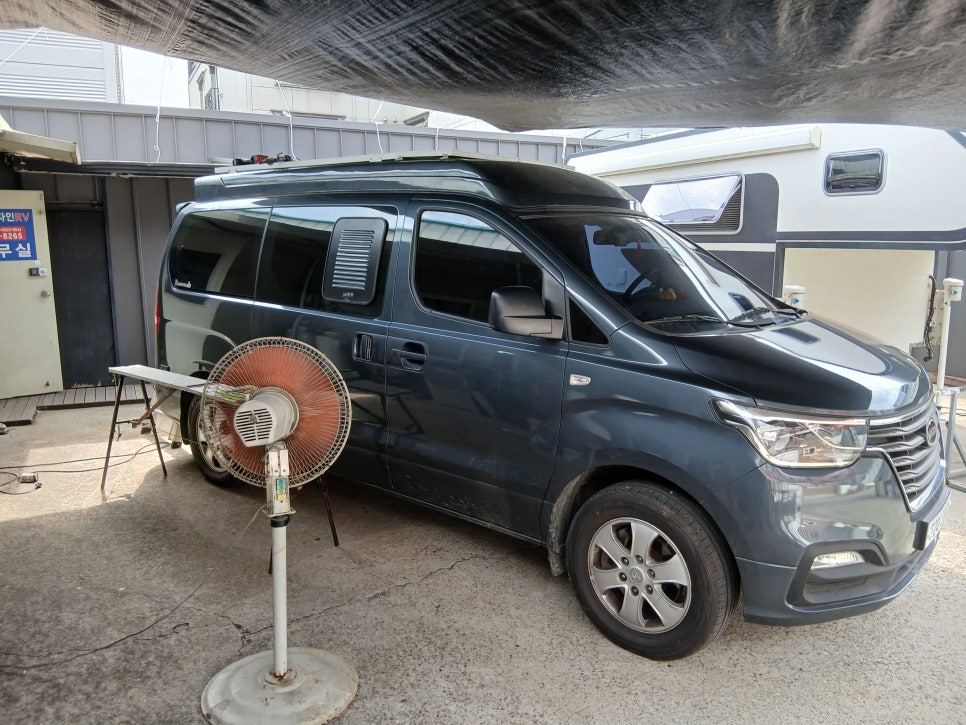 울산스타렉스캠핑카 태양광설치 전력 공급에 필수
