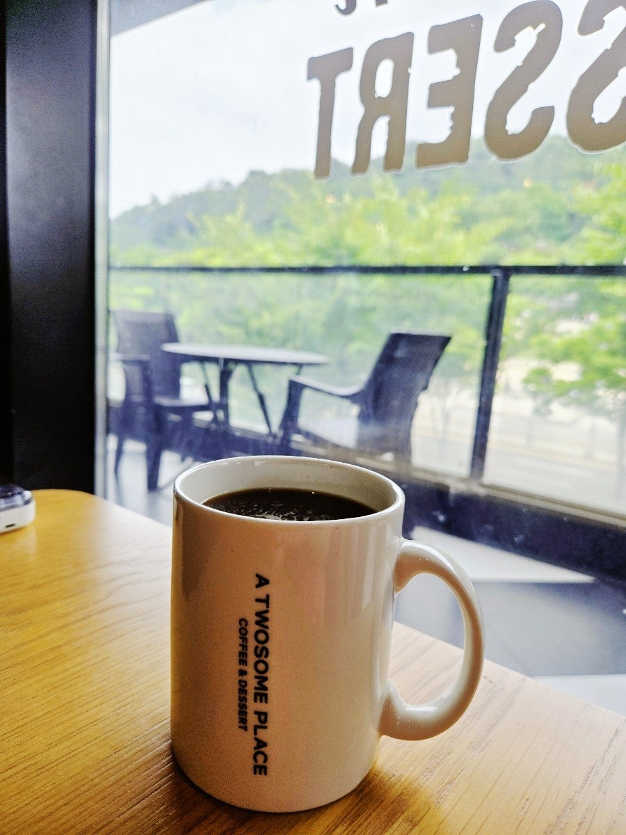 투썸플레이스 인천문학점 사진 2