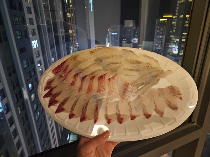 해운대 회포장 맛집 수아아빠24시회마트 감성돔 포장해서 호텔에서 먹은 후기
