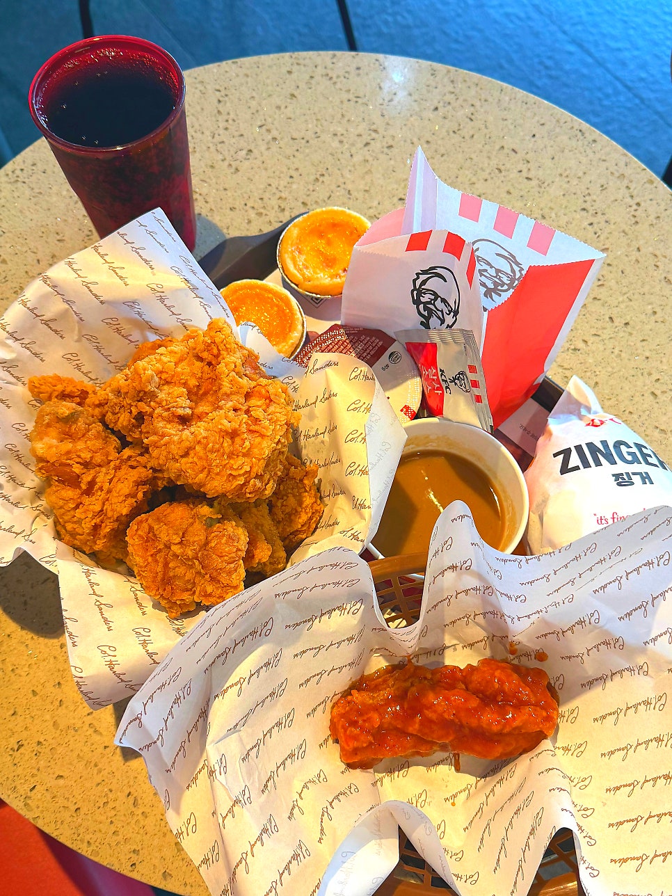 KFC 포항양덕DT점 사진 1