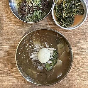 파주 문산 블루리본 냉면 맛집 모아냉면 물냉면 아롱사태 수육 후기