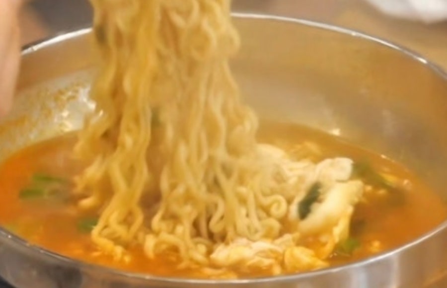배통치킨 구미산동점 사진 4