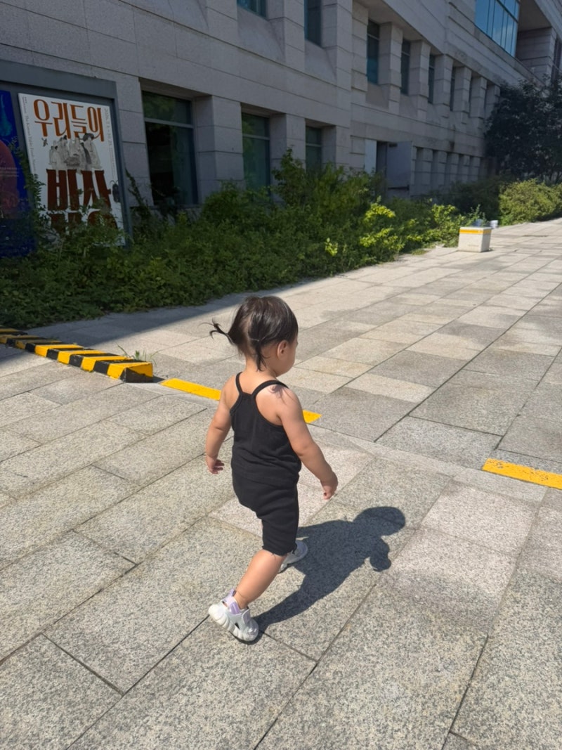 16개월아기랑 국립중앙박물관 주말 오픈런 점심두레식당 투썸커피로 마무리