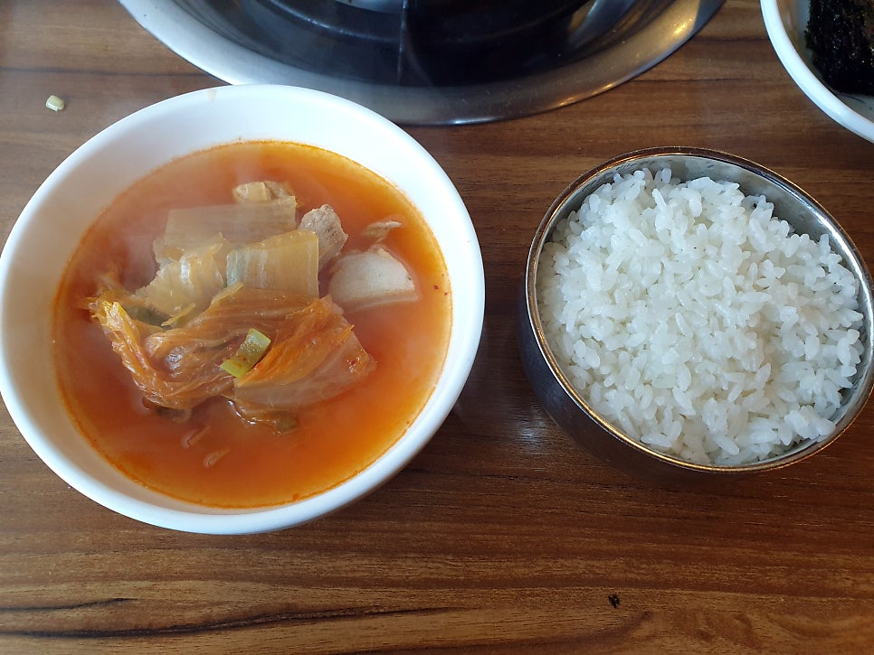 수레터김치찌개 사진 4