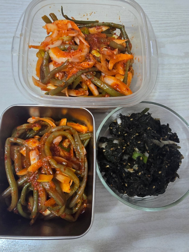 고구마순 껍질 쉽게 벗기는 법 김치담그기 & 고구마잎 나물 무침 레시피