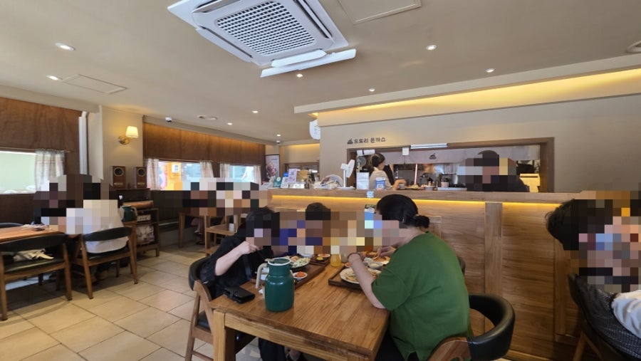 도토리돈까스 사진 3
