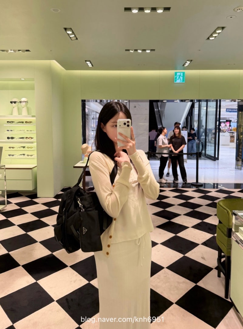 [부산 롯데면세점] 프라다 리나일론 백팩 130만원 저렴하게 산 자세한 후기, 블랙 미디움 구매