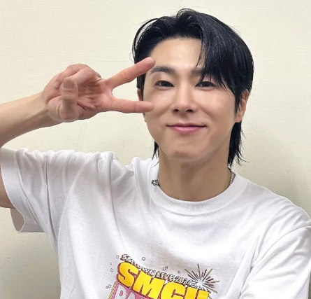 유노윤호 프로필｜본명·나이·키·고향·MBTI·학력·군대·결혼·재산까지 한눈에 정리