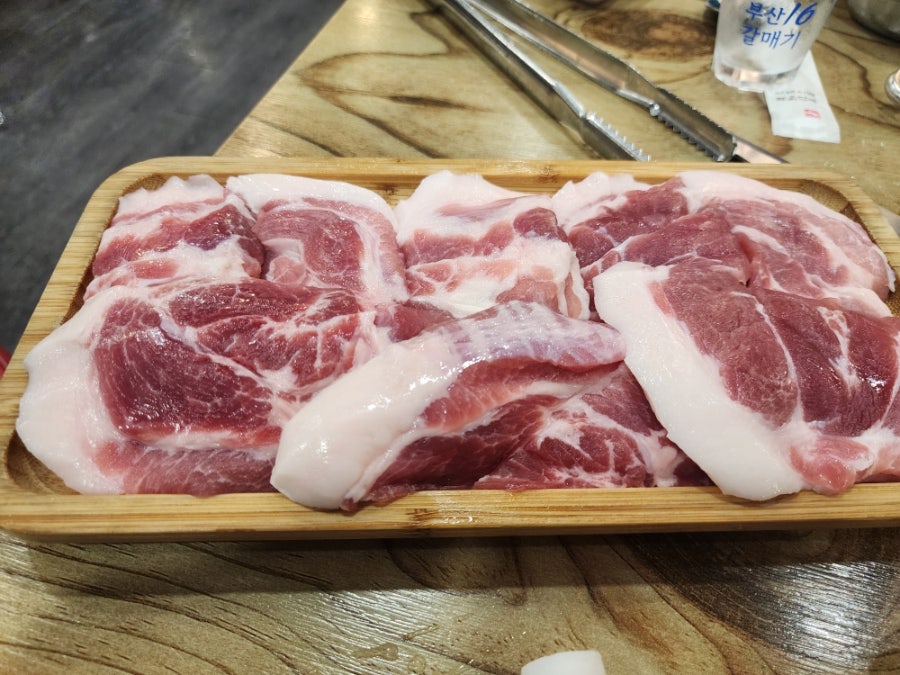 돼지영농후계자 신호점 사진 3