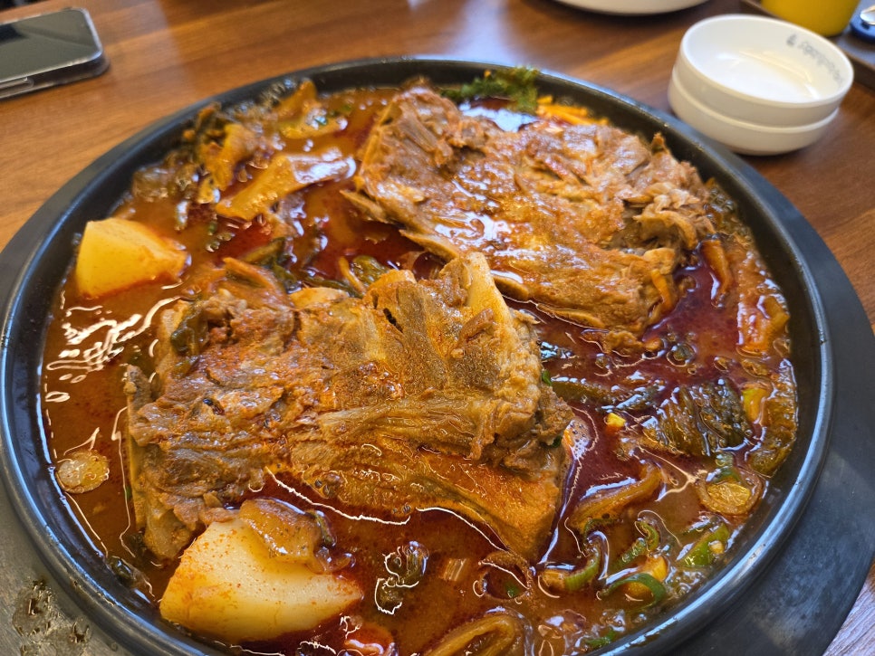 청년감자탕순대국 충주연수점 사진 6