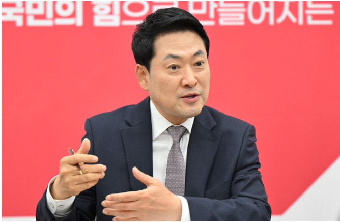 [긴급속보] <b>장동혁</b> “친한계·소장파, <b>공천</b> 위한 내부권력 투쟁... 