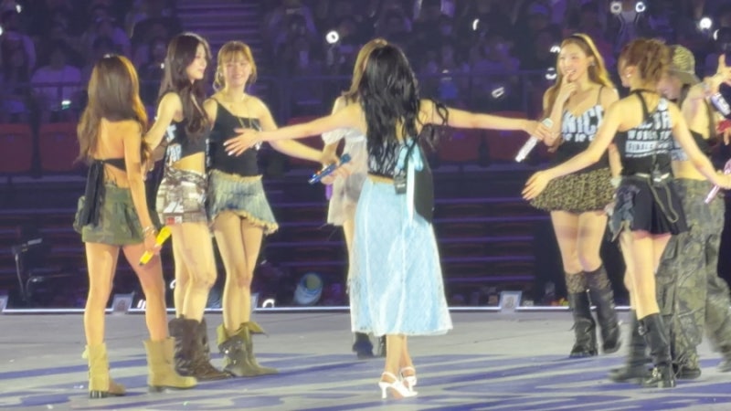 Review of TWICE  World Tour Finale in Seoul Concert