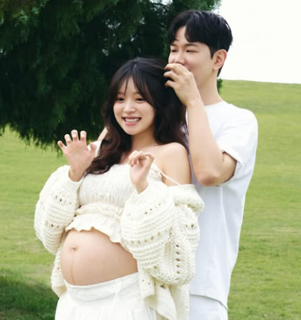 하트시그널4 <b>김지영</b> 득녀 출산 <b>공개</b> 포비 딸맘 나이 프로필... 