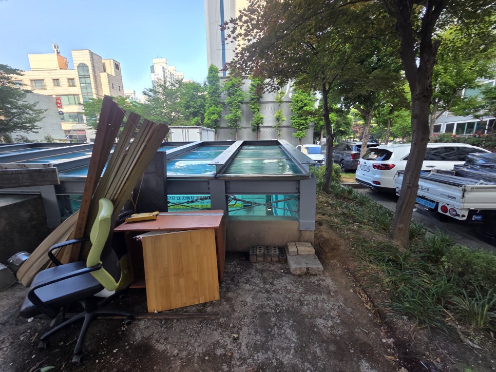 충남 아산휀스 탕정 아파트 화단 목재 펜스 설치