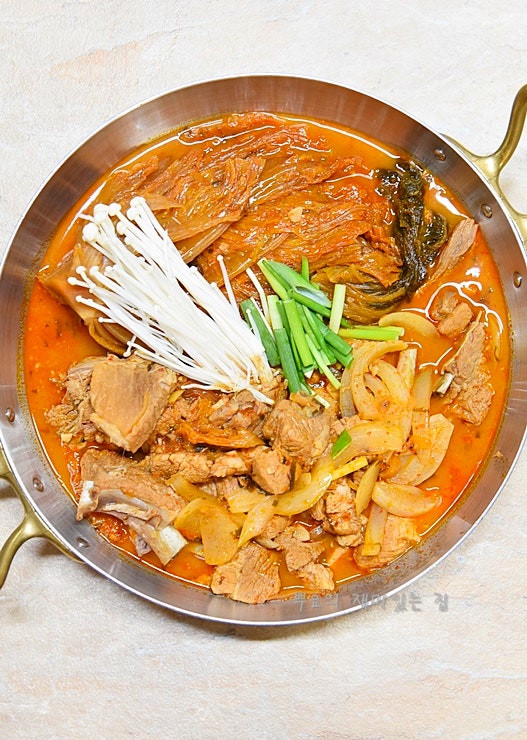 돼지갈비김치찜 레시피 묵은지김치찜 만드는법