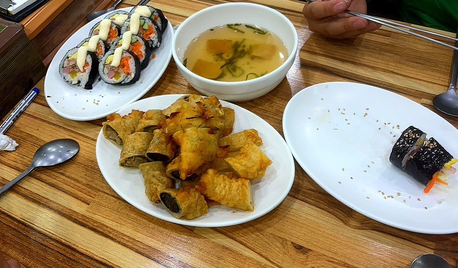 옛날땡땡이상추튀김 북대1호점 사진 1