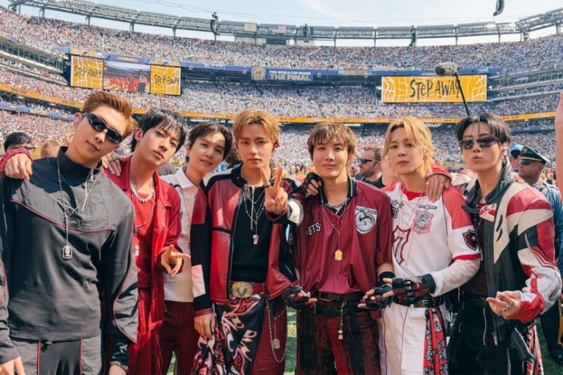 사상 첫 월드컵 결승 하프타임쇼…BTS, 마돈나와 함께 지구촌 달궜다