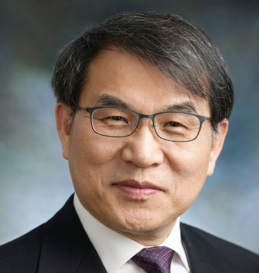노태악 前 선관위원장 '외유성 출장' 의혹 <b>중앙선관위 압수수색</b>