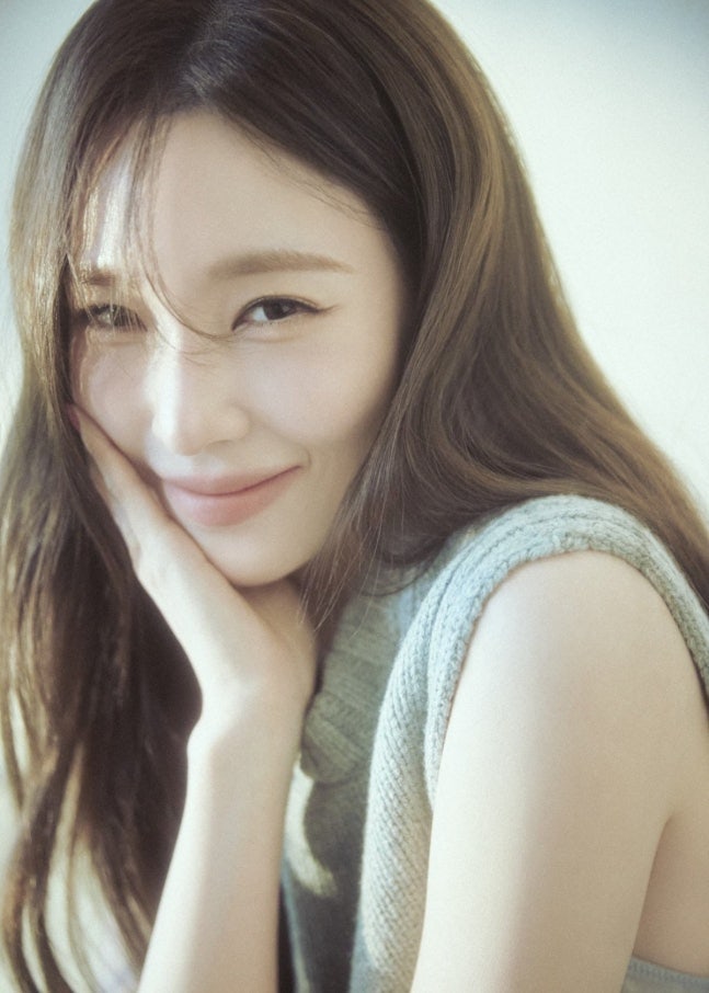 결혼식엔 관심 없다고 했는데... 티파니 영이 진짜 집중하고 있는 것