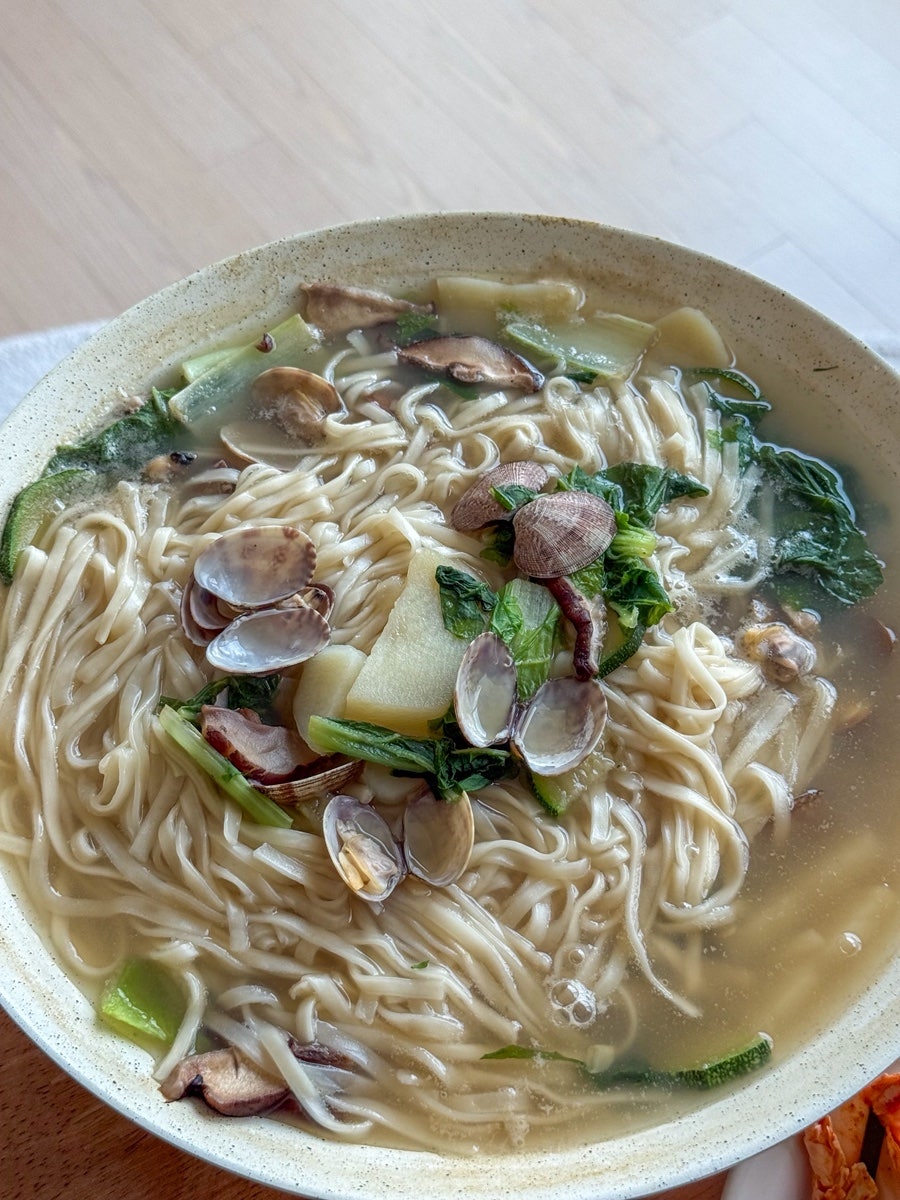 삼정콩국수 옹기칼제비 사진 1
