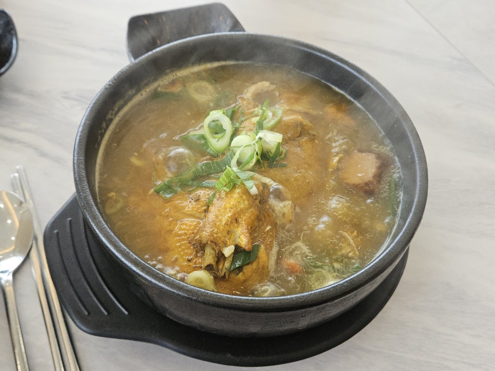 개성상황버섯삼계탕 진천점 사진 1