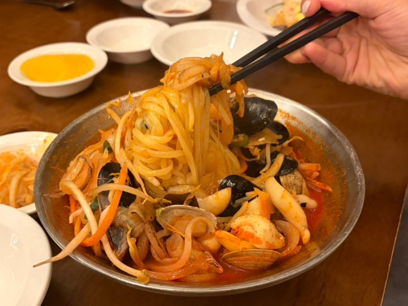용산 삼각지역 근처 넓은 중식당 | 태양 용산점 (해물짬뽕 강추)