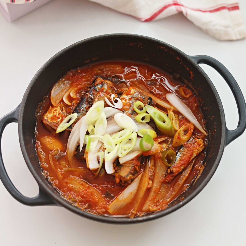 꽁치김치찌개 레시피 비린내 없이 끓이는 꽁치통조림찌개