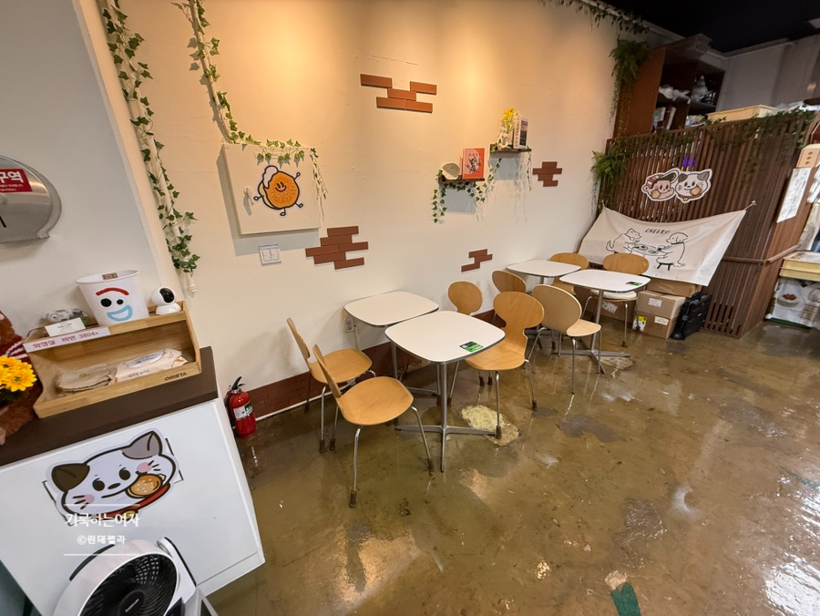 홀리앤졸리 도넛&커피 검단신도시점 사진 4