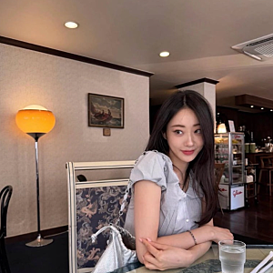 [7월 소비 추천템 리스트] 레이브 블라우스, 로제프란츠블라우스, 아타라 금핀브러쉬, 어반리....