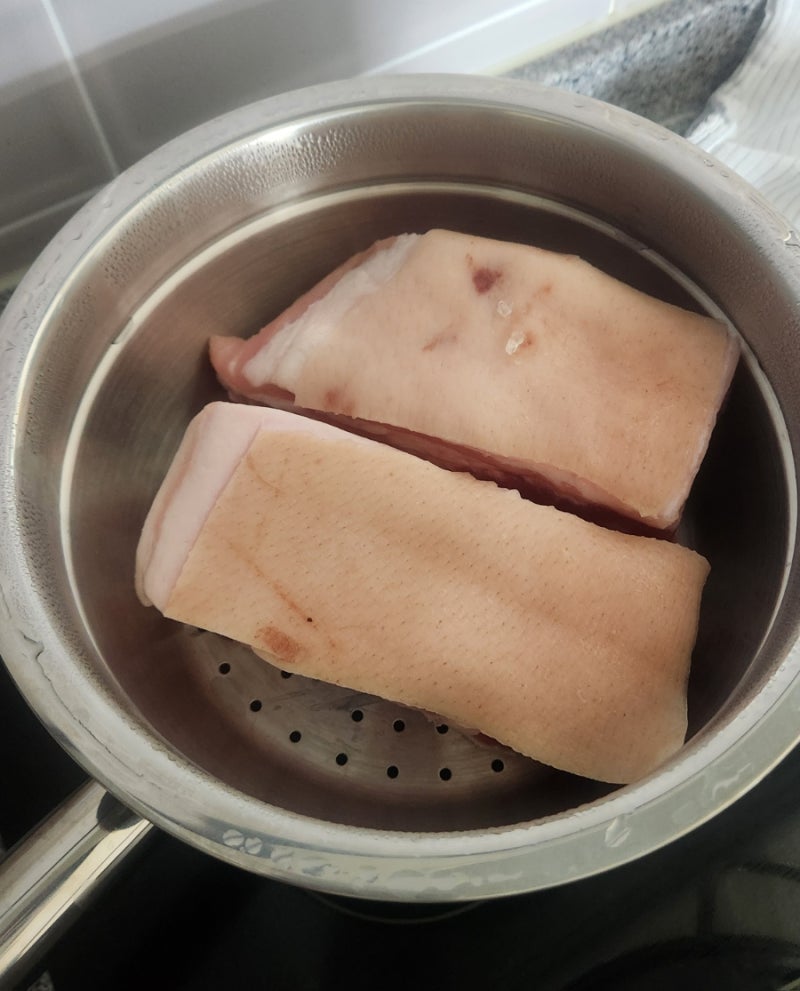 [주간일기] 수육찜 만들기,소금 수육(강레오 수육찜 레시피 최고)(ft.우리의 시간은 방학을 향....